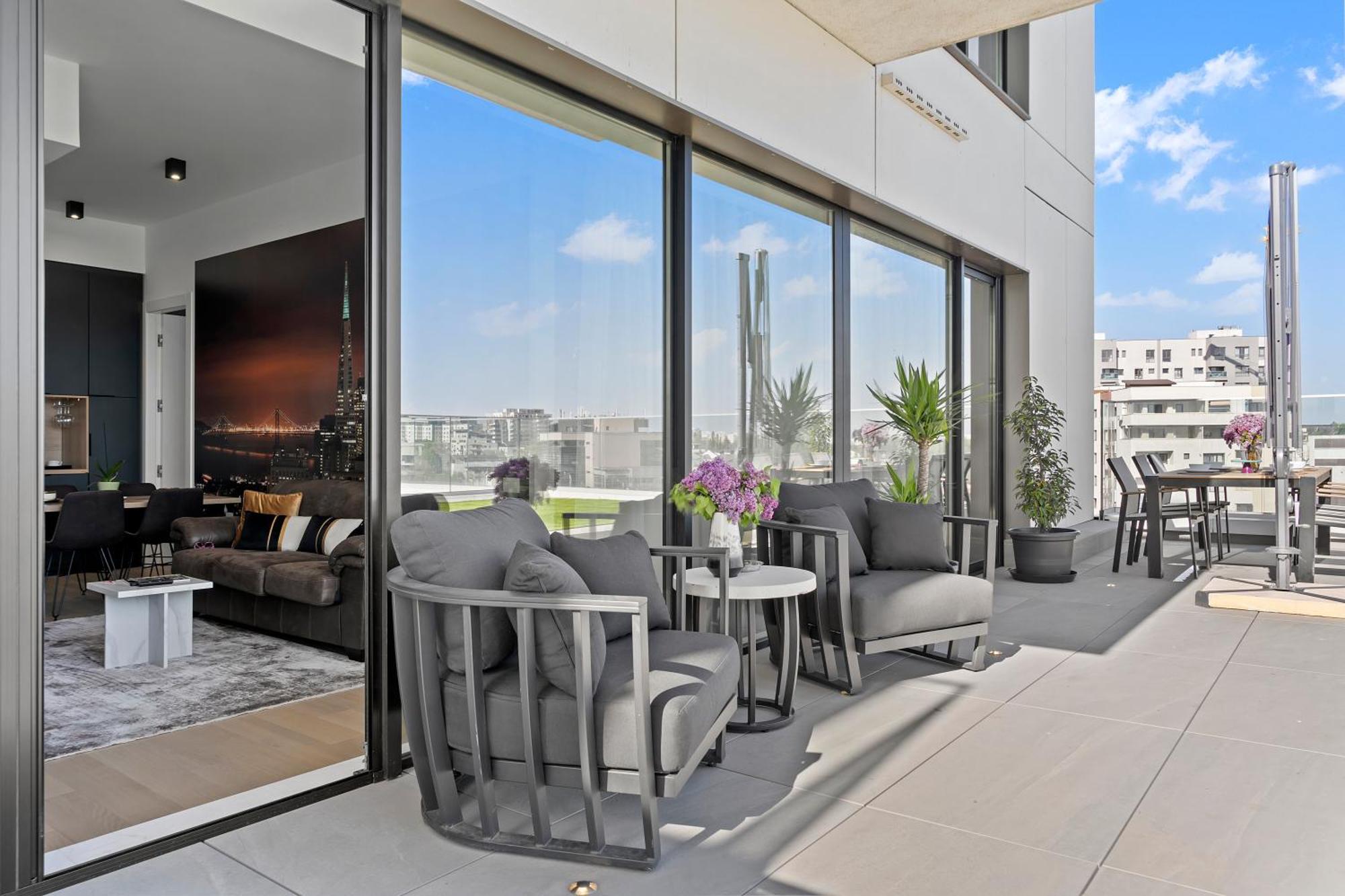 One Verdi Luxury Apartments ブカレスト エクステリア 写真