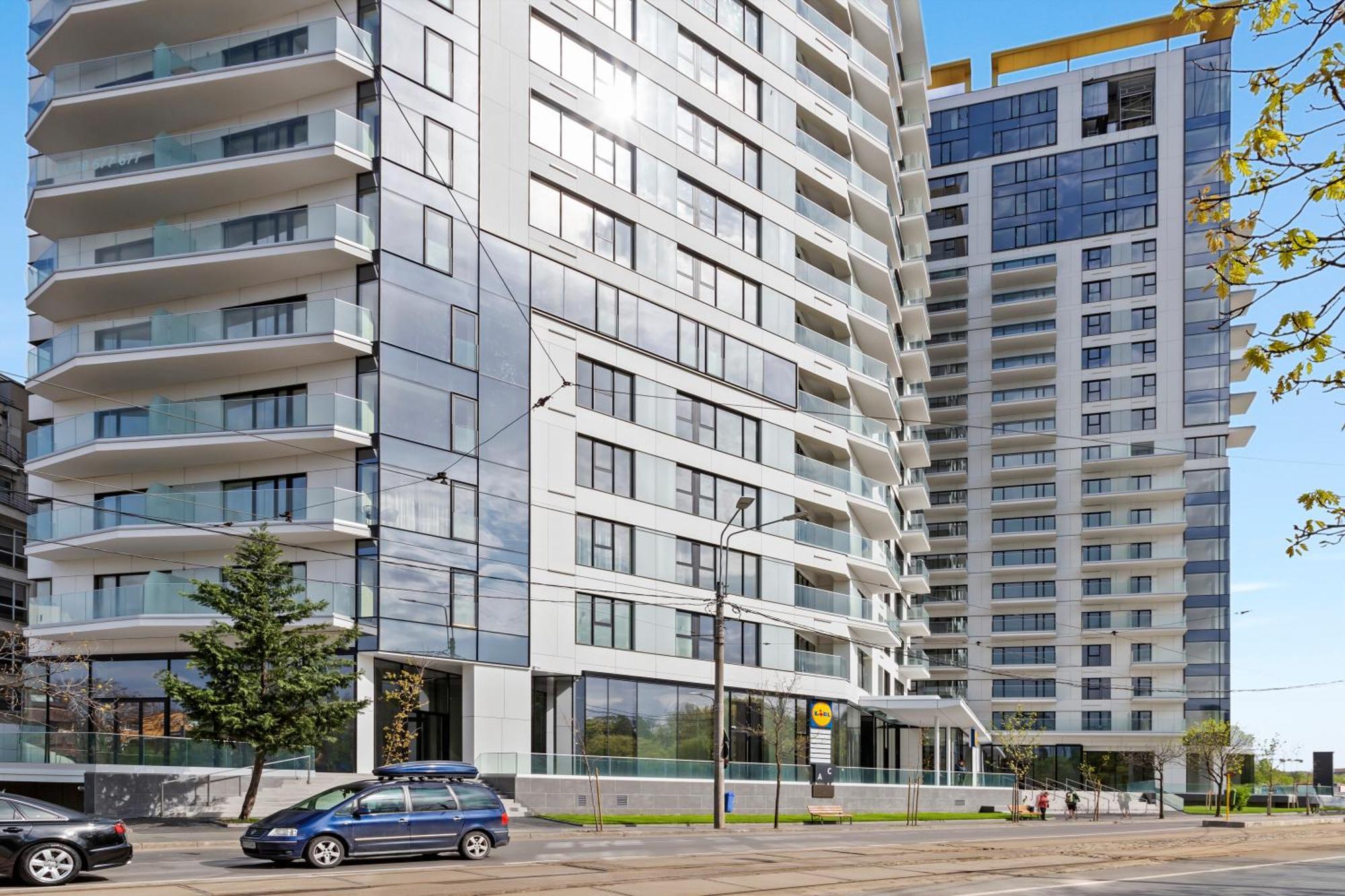 One Verdi Luxury Apartments ブカレスト エクステリア 写真